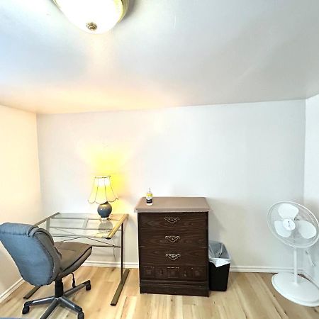 Albert Housing Windsor Esterno foto
