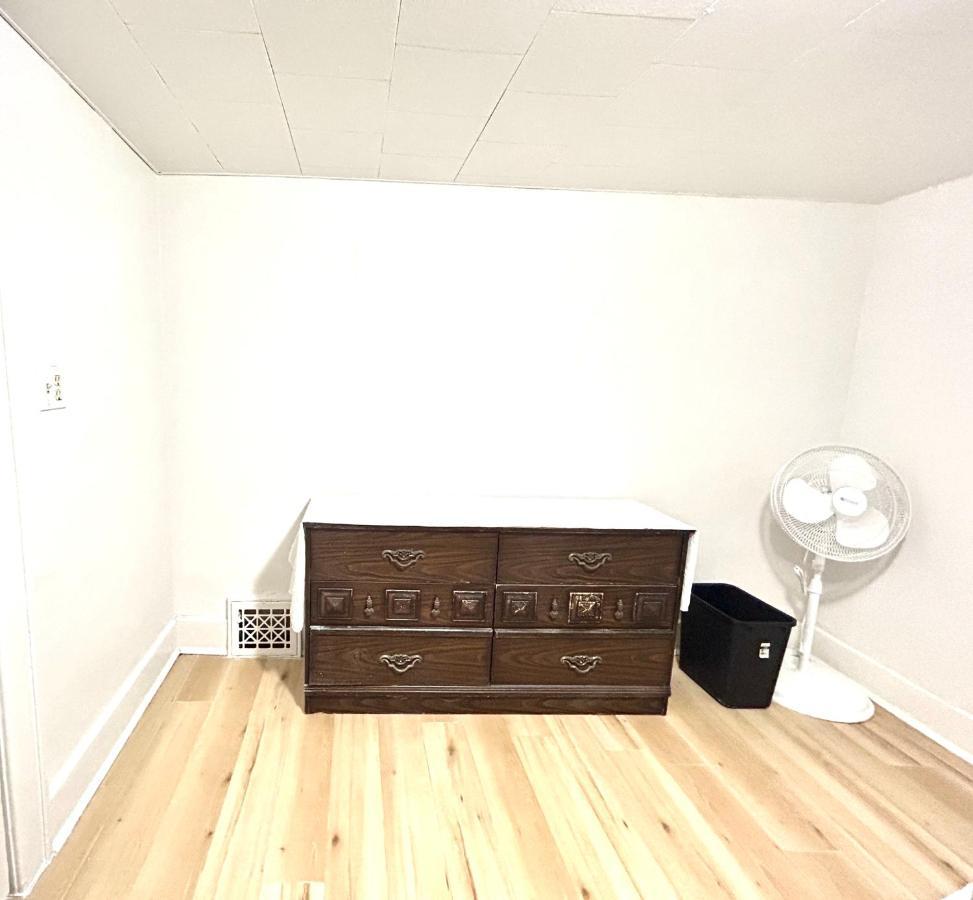 Albert Housing Windsor Esterno foto