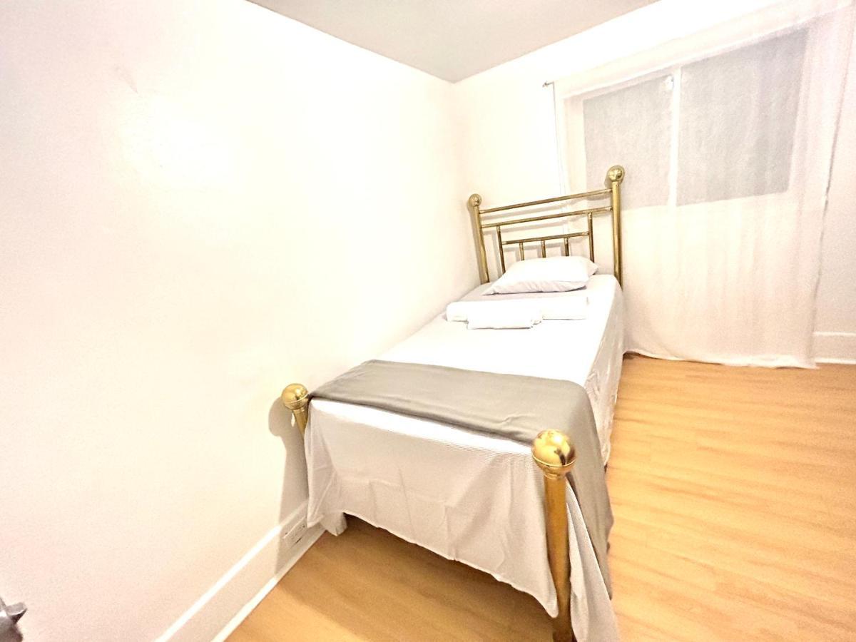Albert Housing Windsor Esterno foto
