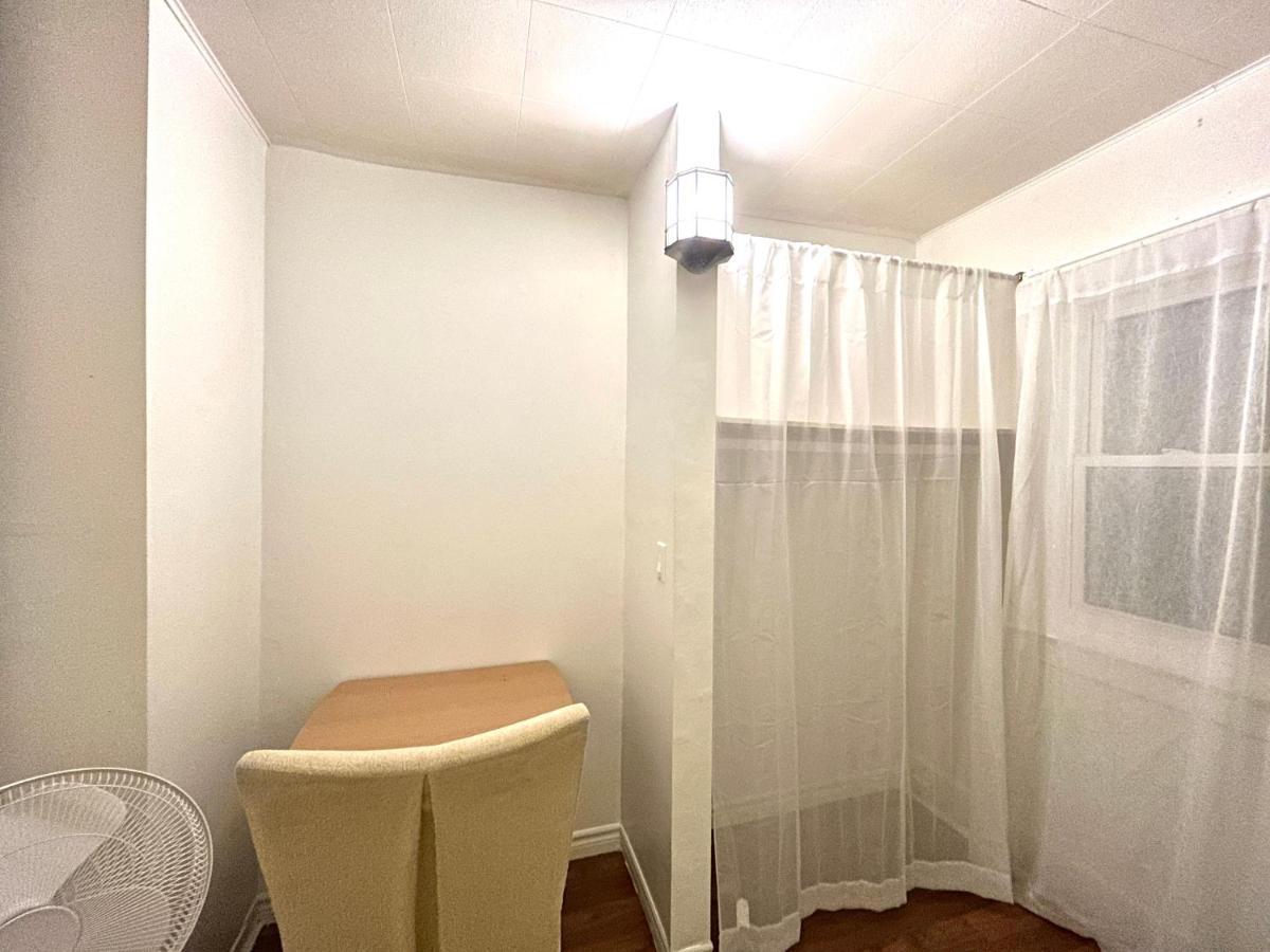 Albert Housing Windsor Esterno foto